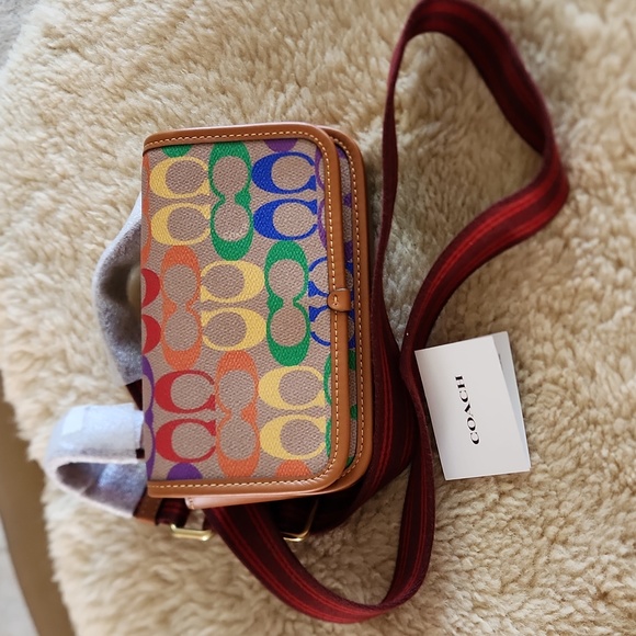 Gorgeous NWT Coach Rainbow Saddle Crossbody Bag with Guitar Strap ❤️🌈💜 - Picture 13 of 16